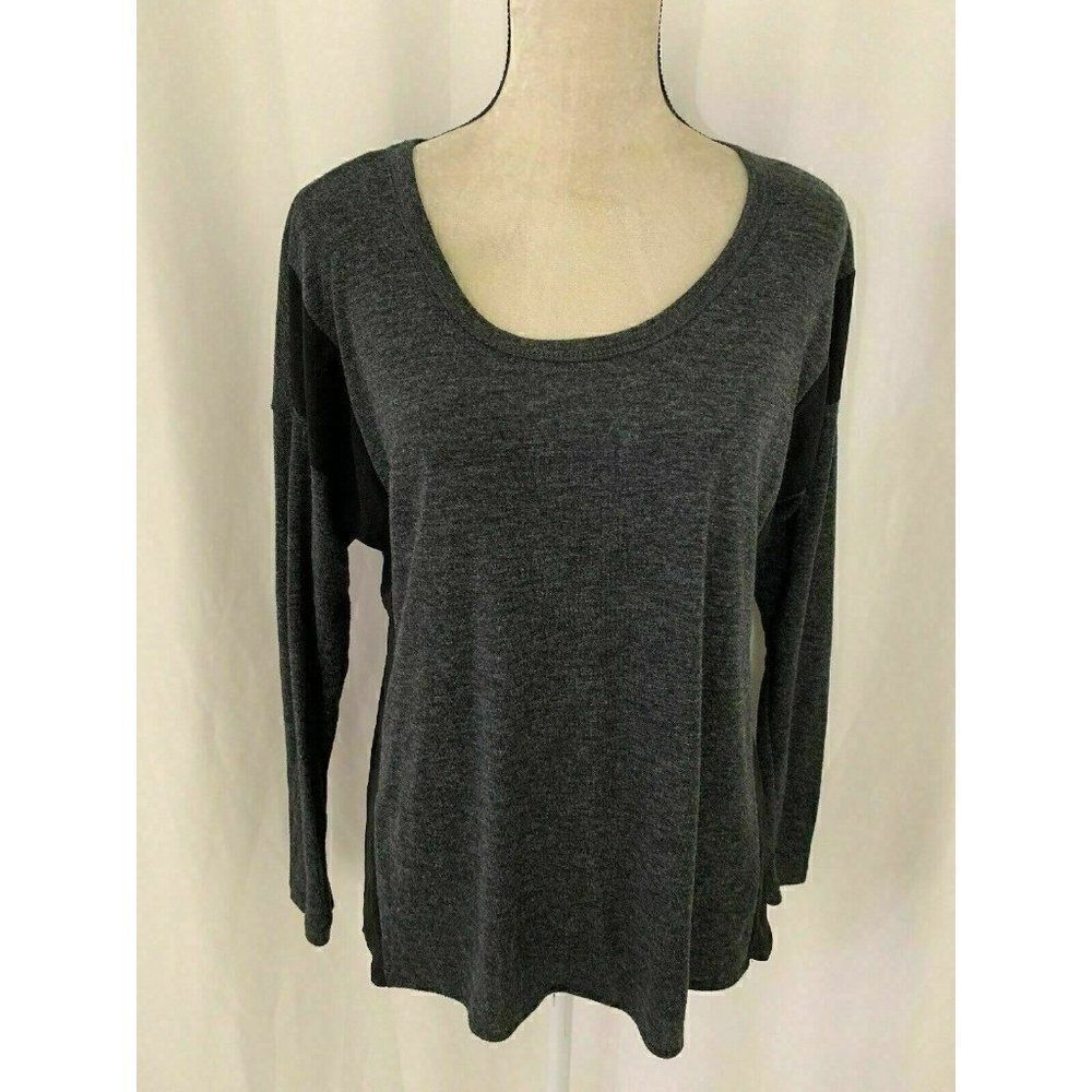 lola sophie Long Sleeve Scoop Neck sweater